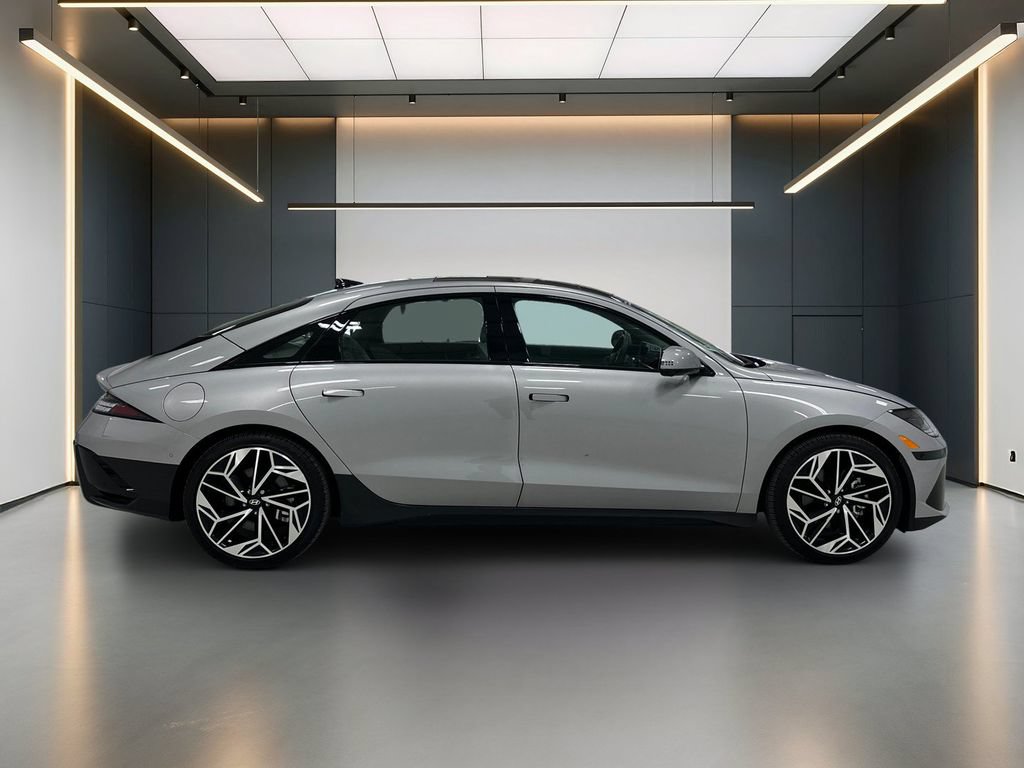 Certified 2024 Hyundai Ioniq 6 Limited AWD/4WD image 8