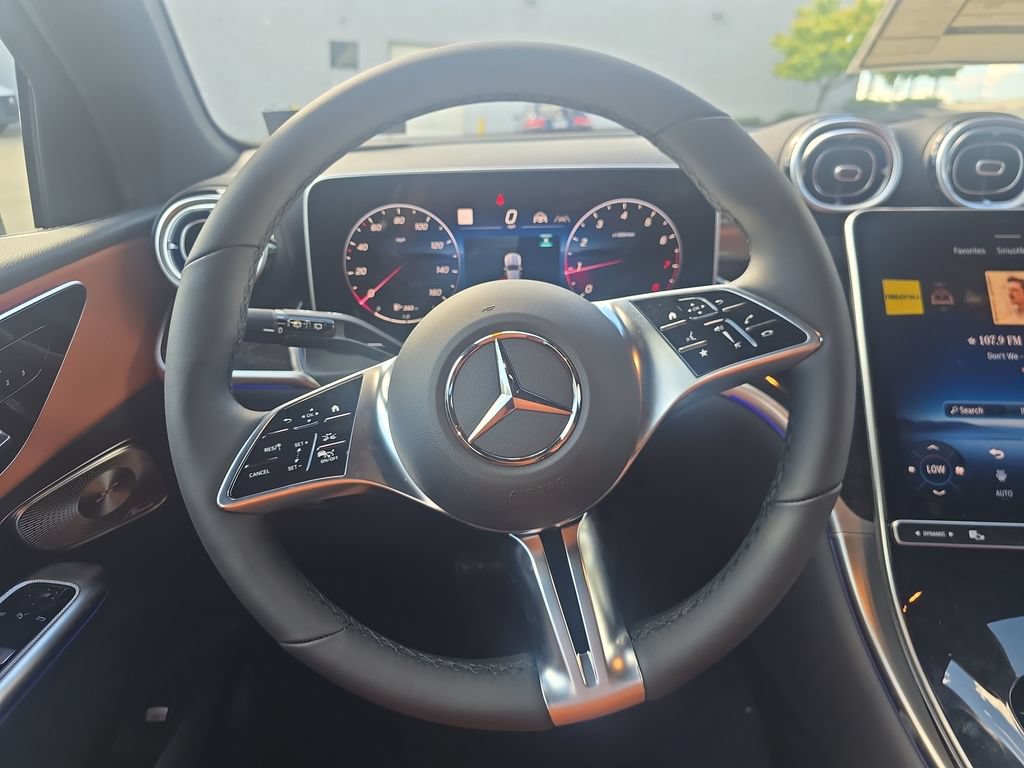 New 2026 Mercedes-Benz GLC 300 4MATIC image 14
