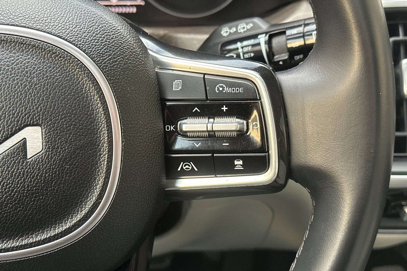 Used 2022 Kia Sorento X-Line EX image 30