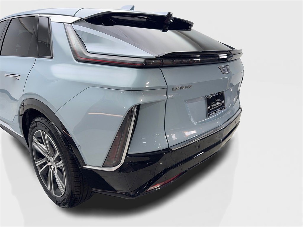 Used 2024 Cadillac Lyriq Luxury image 19