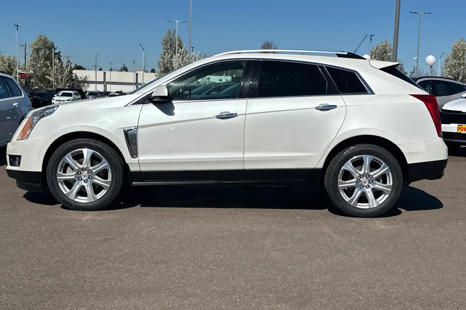 Used 2015 Cadillac SRX Performance w/ Driver Awareness Package image 7