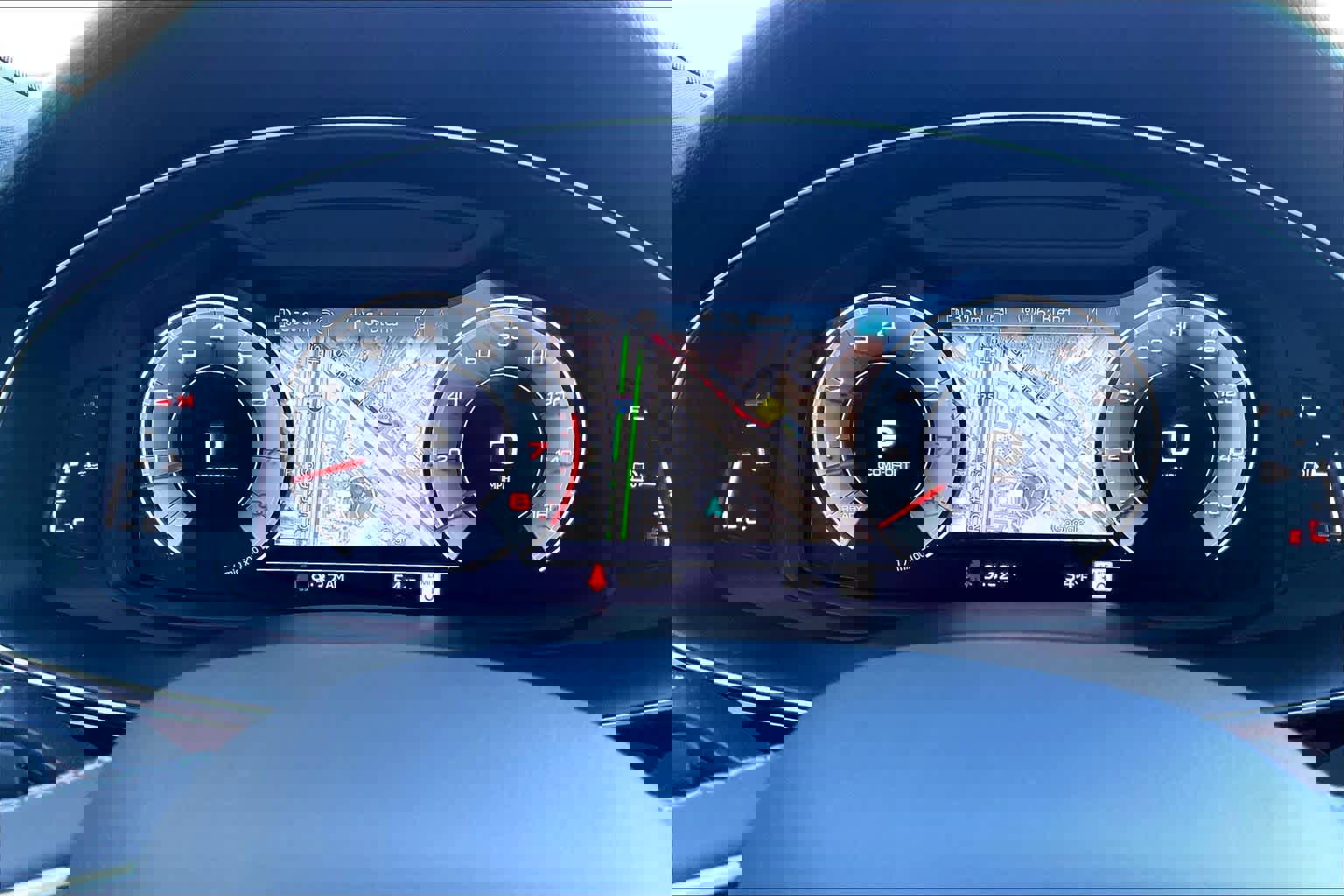 Used 2025 Audi Q8 Premium Plus image 26