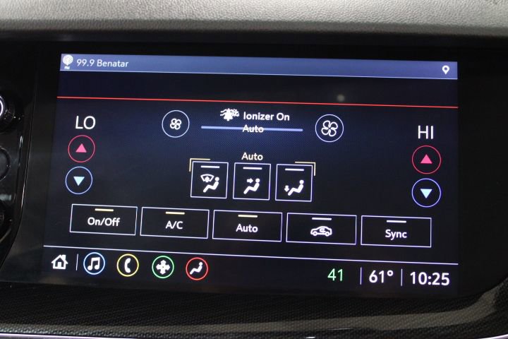 Used 2021 Buick Envision Essence w/ Sport Touring Package image 49