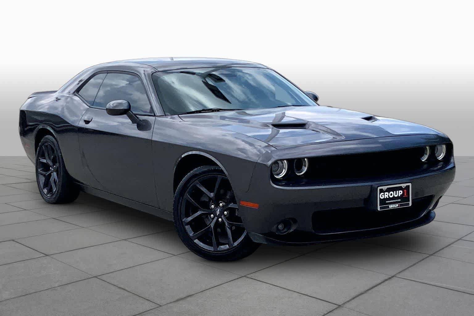Used 2021 Dodge Challenger SXT w/ Blacktop Package RWD image 3