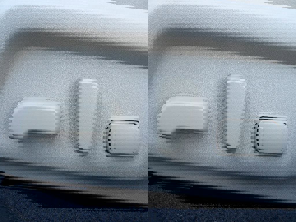 Used 2019 Subaru Outback 2.5i Limited image 17