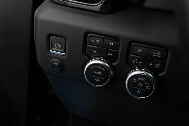 Used 2022 GMC Sierra 1500 AT4X AWD/4WD image 29