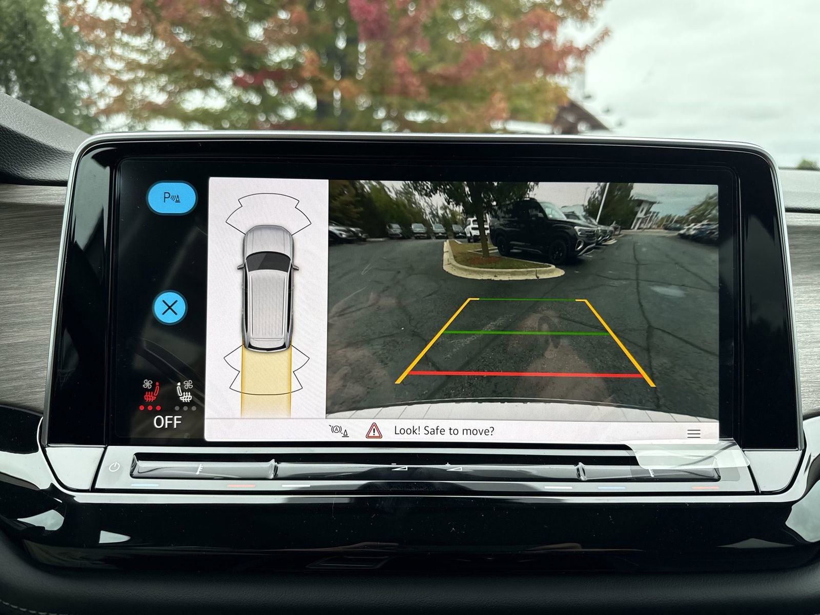 New 2026 Volkswagen Atlas SEL image 18