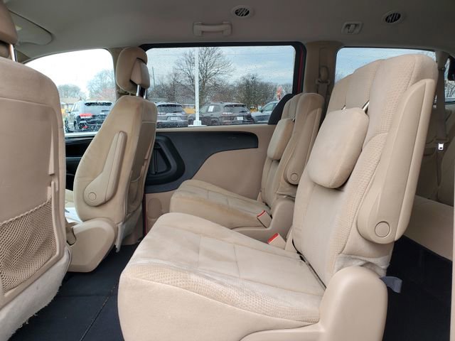 Used 2013 Dodge Grand Caravan SE image 21