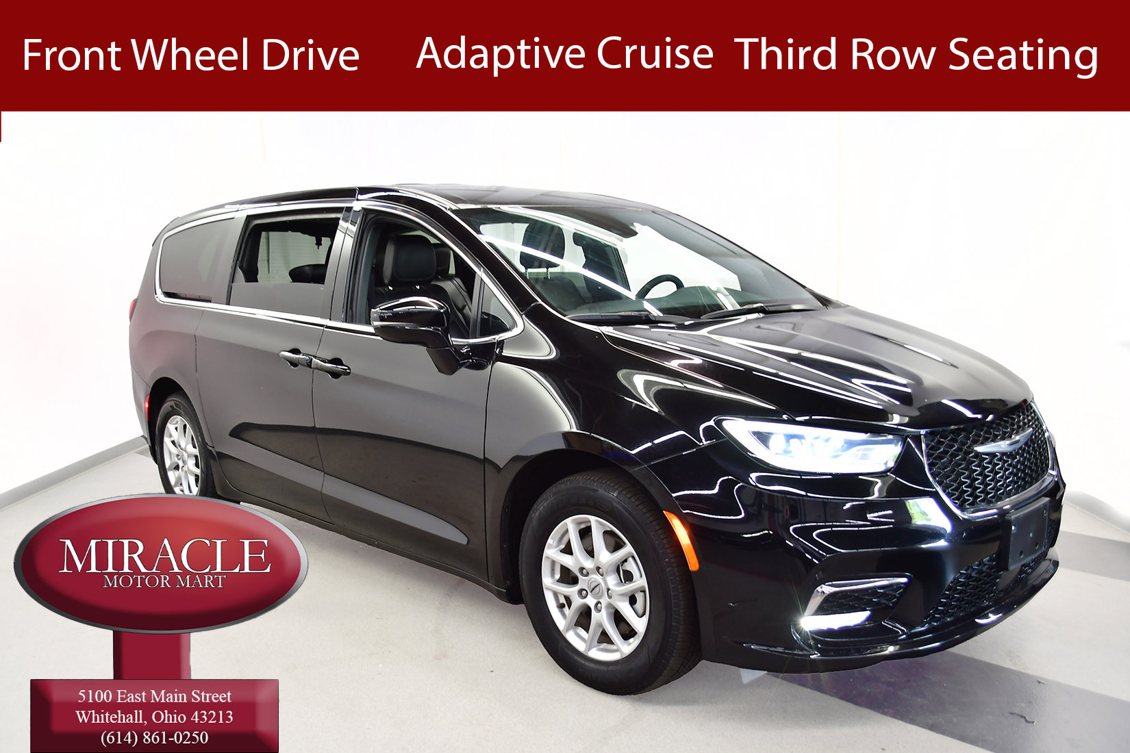 Used 2025 Chrysler Pacifica Select FWD image 1