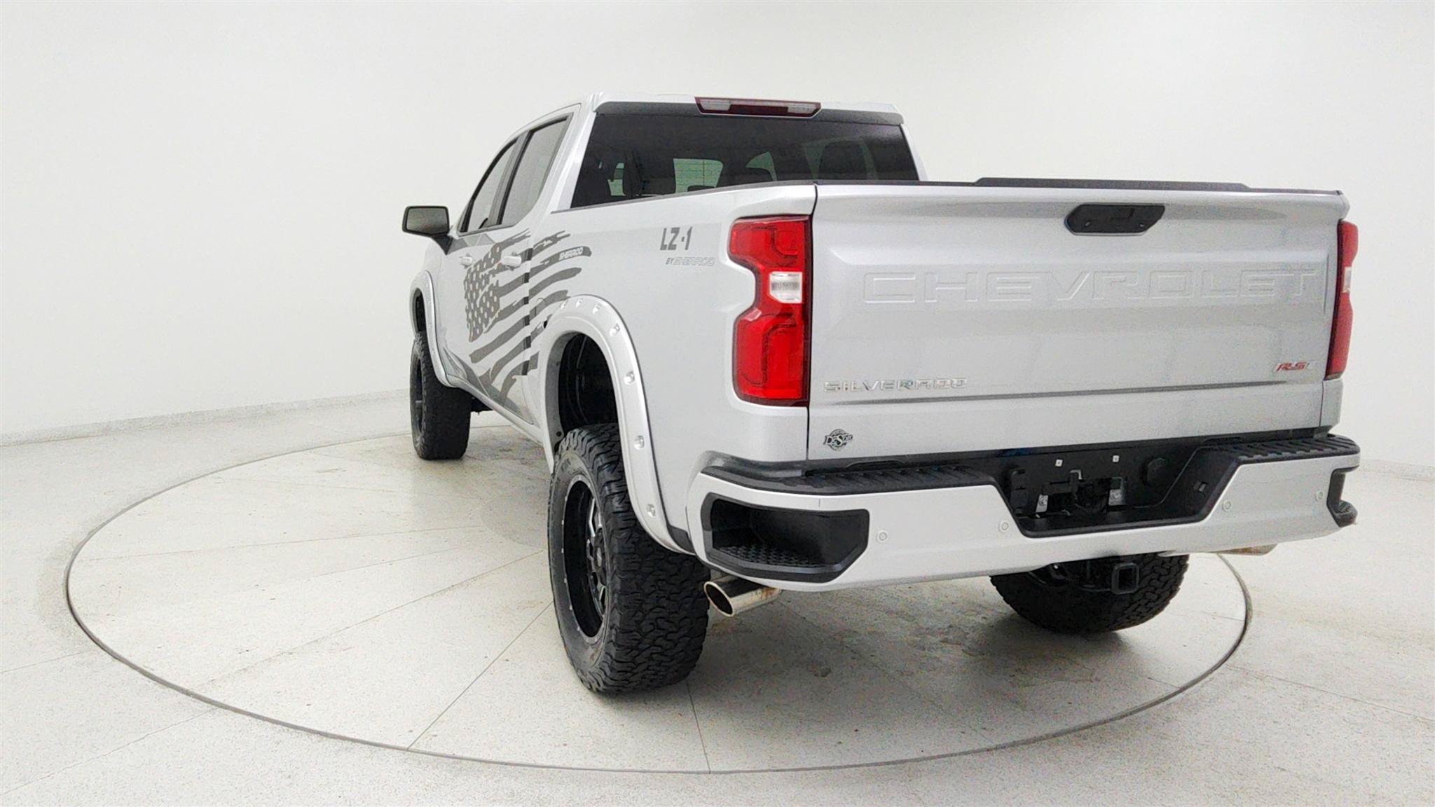 Used 2022 Chevrolet Silverado 1500 RST w/ Safety Package AWD/4WD image 4