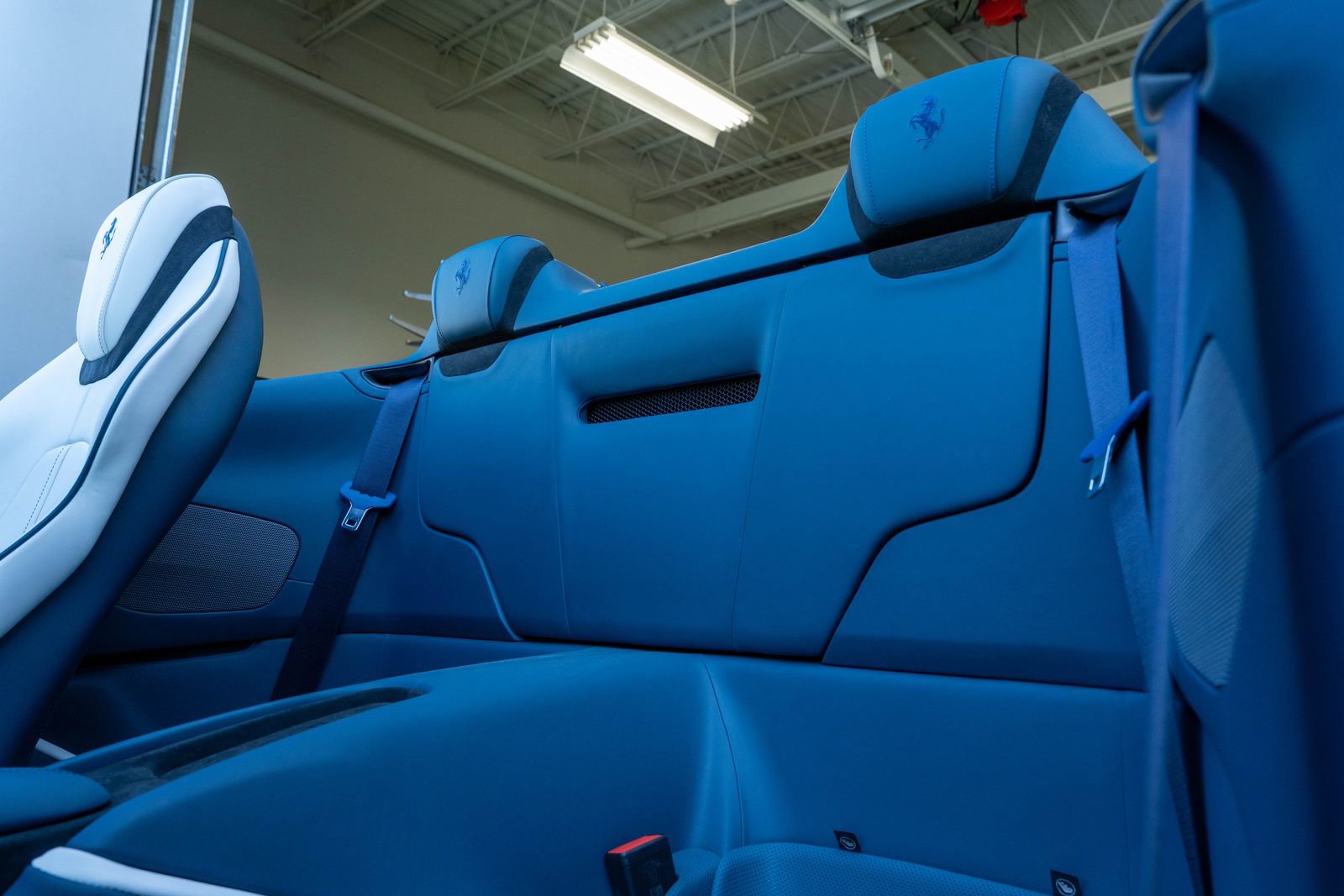 Certified 2025 Ferrari Roma Spider RWD image 44