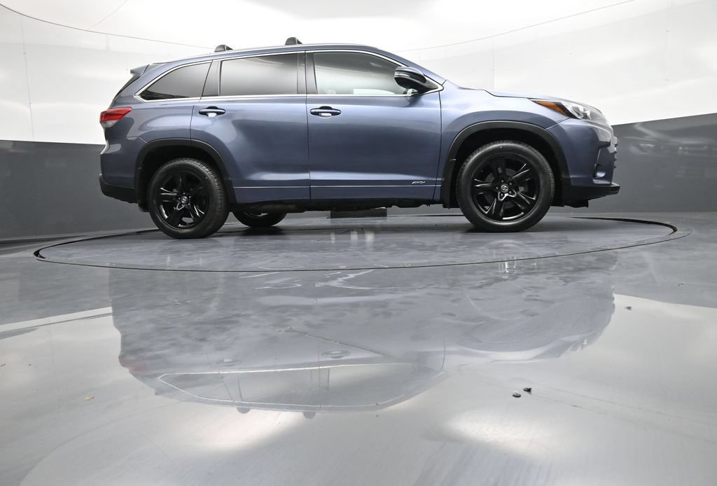 Used 2017 Toyota Highlander Limited Platinum w/ Carpet Mat Package AWD/4WD image 31