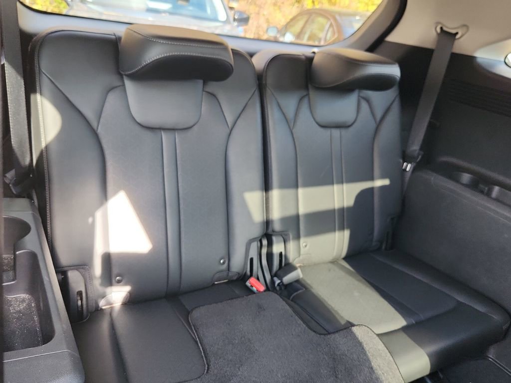 Used 2023 Kia Sorento X-Line EX image 19