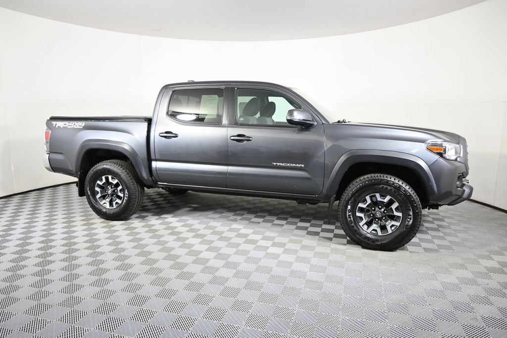 Used 2023 Toyota Tacoma TRD Off-Road AWD/4WD image 9
