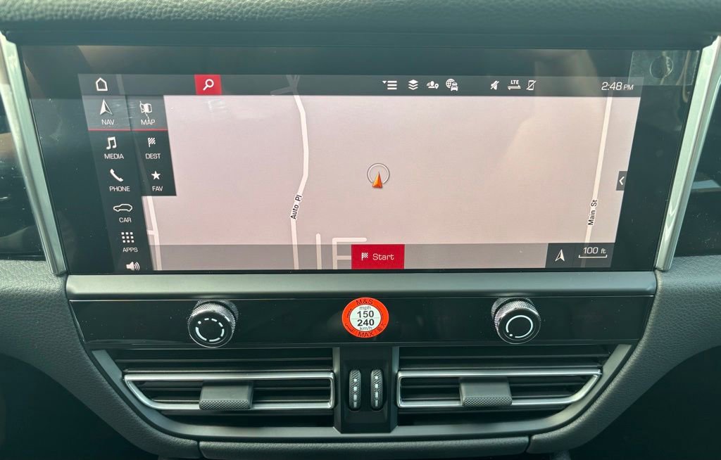 New 2026 Porsche Macan AWD/4WD image 25