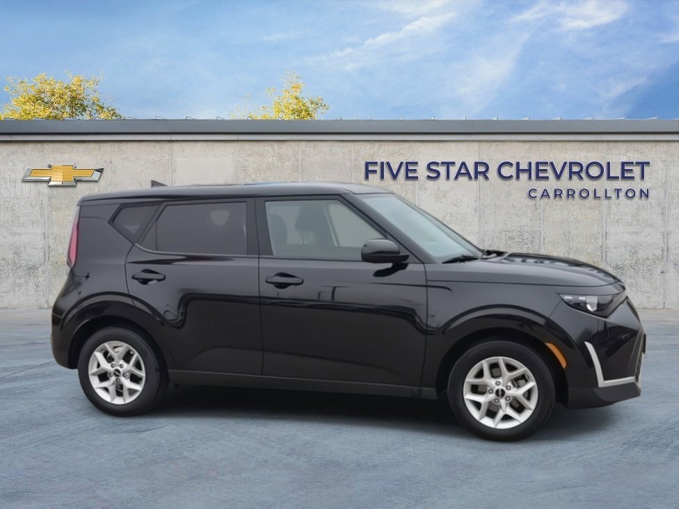 Used 2024 Kia Soul LX w/ Option Group 015 image 9