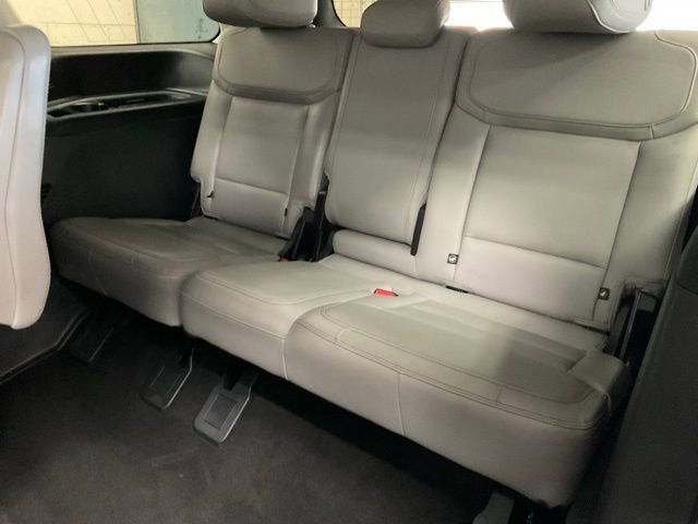 Used 2025 Ford Expedition Active AWD/4WD image 16