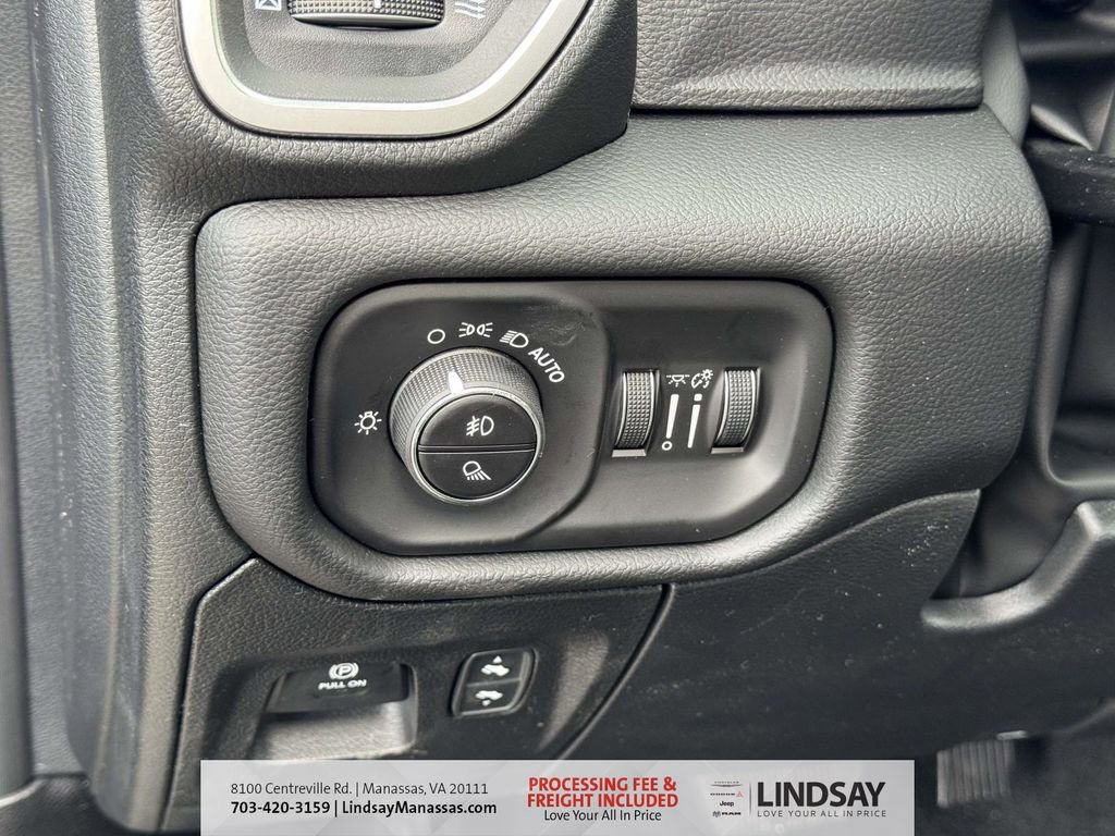 New 2026 RAM 1500 4x4 Crew Cab image 26