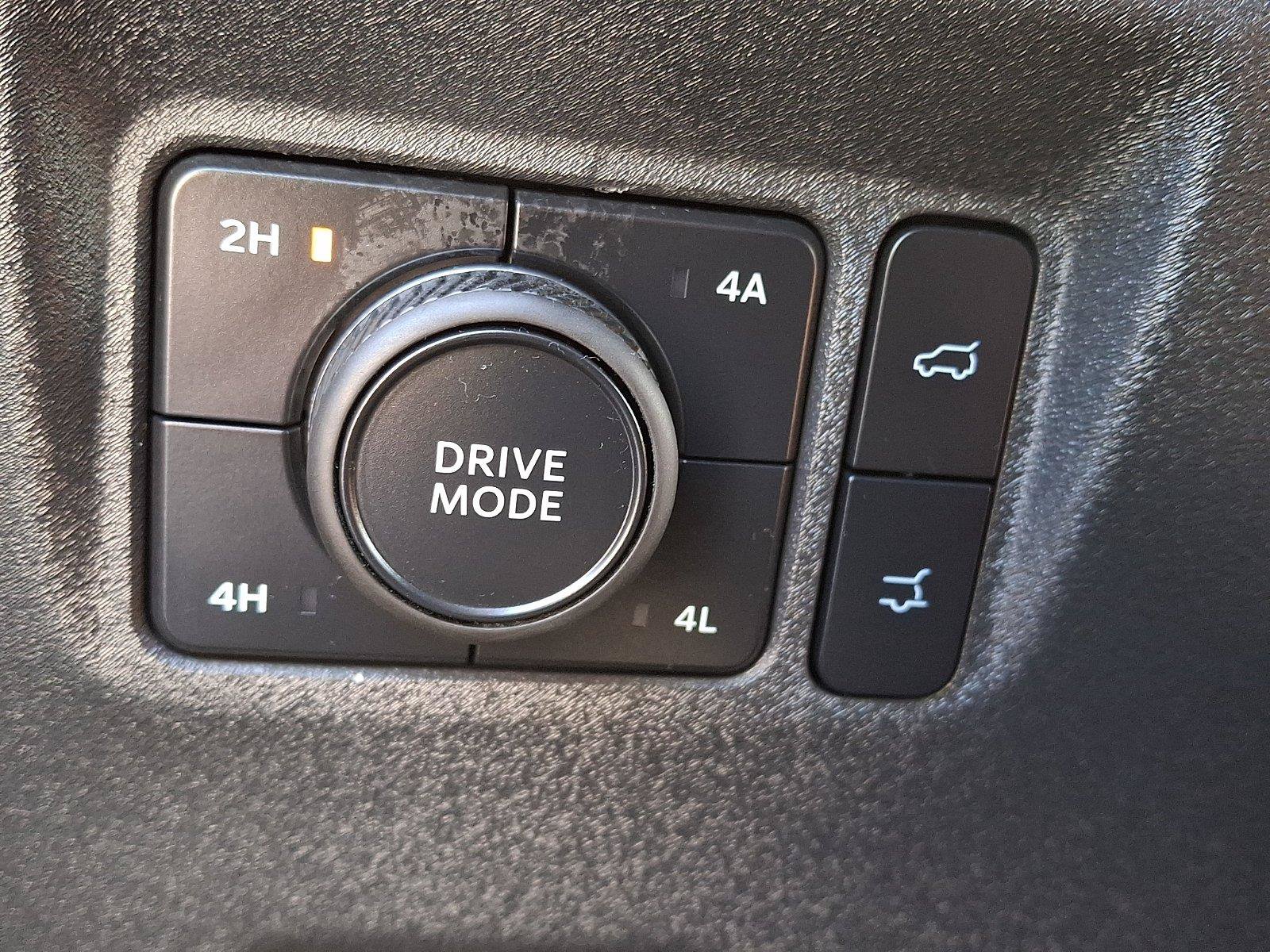 Certified 2025 Ford Expedition Active AWD/4WD image 29