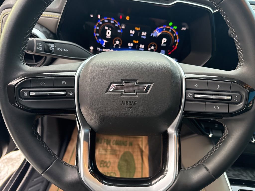 Used 2024 Chevrolet Colorado ZR2 w/ Technology Package image 24