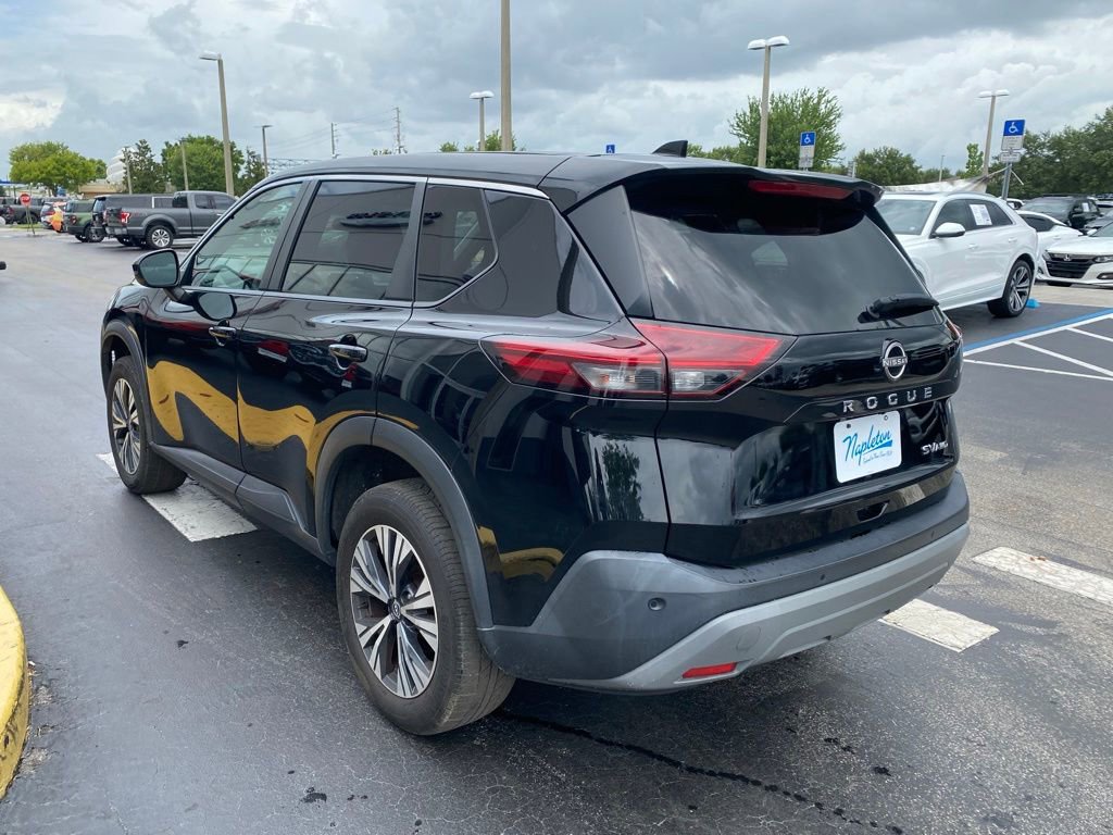 Used 2022 Nissan Rogue SV AWD/4WD image 7