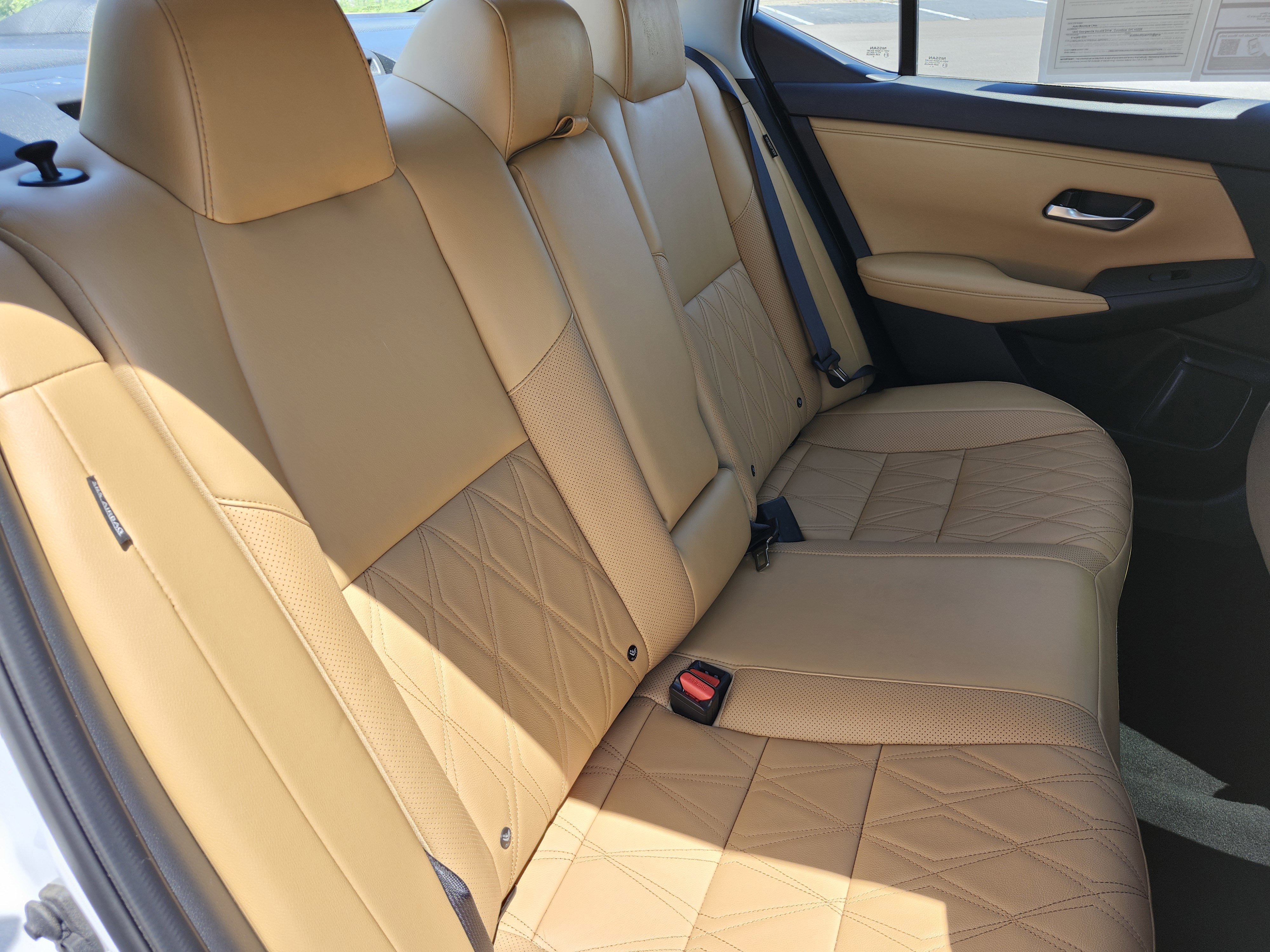 Used 2021 Nissan Sentra SV w/ SV Premium Package FWD image 20