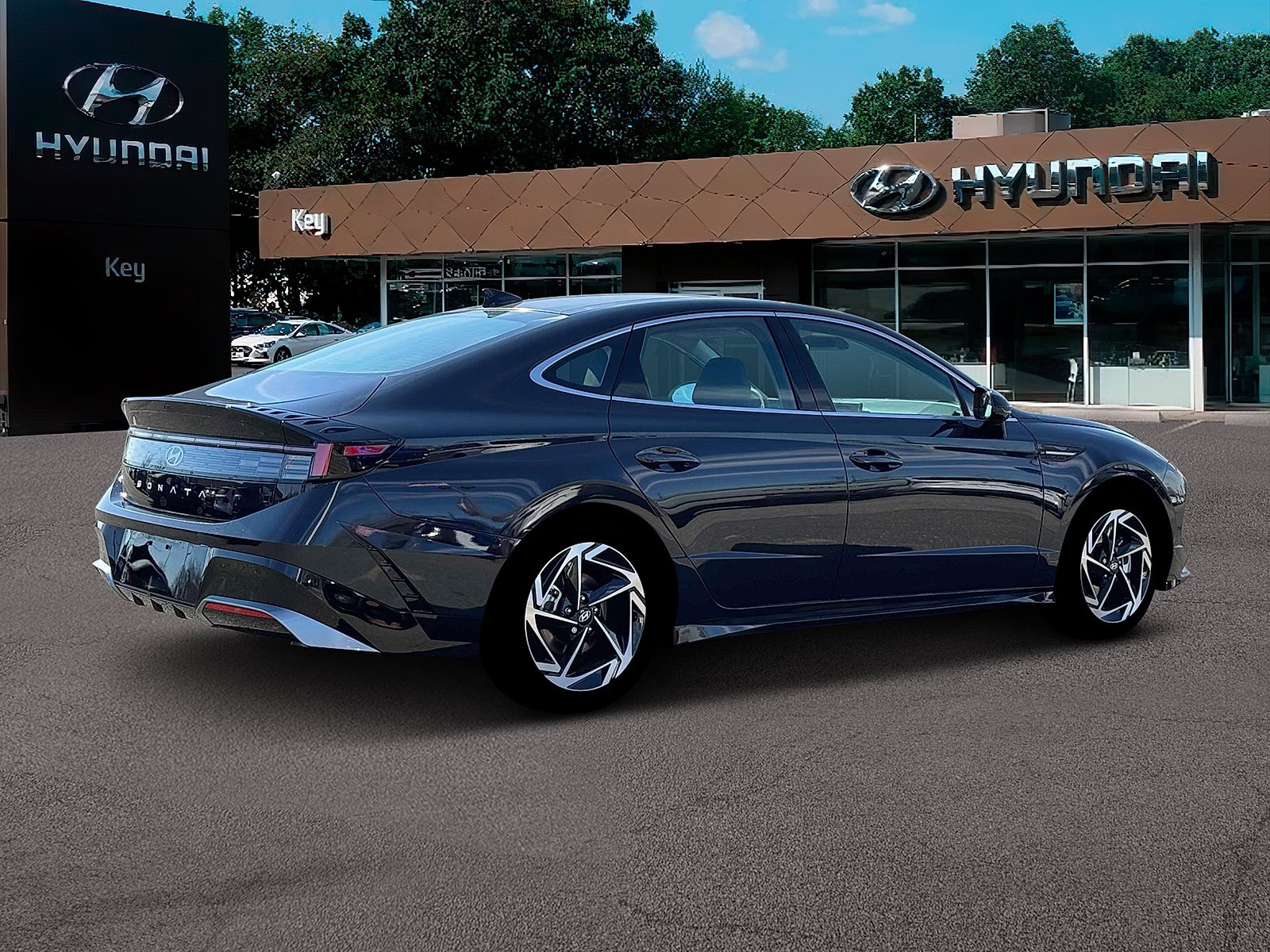 Certified 2025 Hyundai Sonata SEL FWD image 9