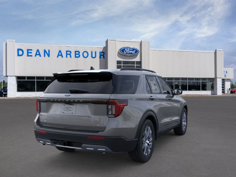 New 2026 Ford Explorer Active w/ Active Comfort Package image 8