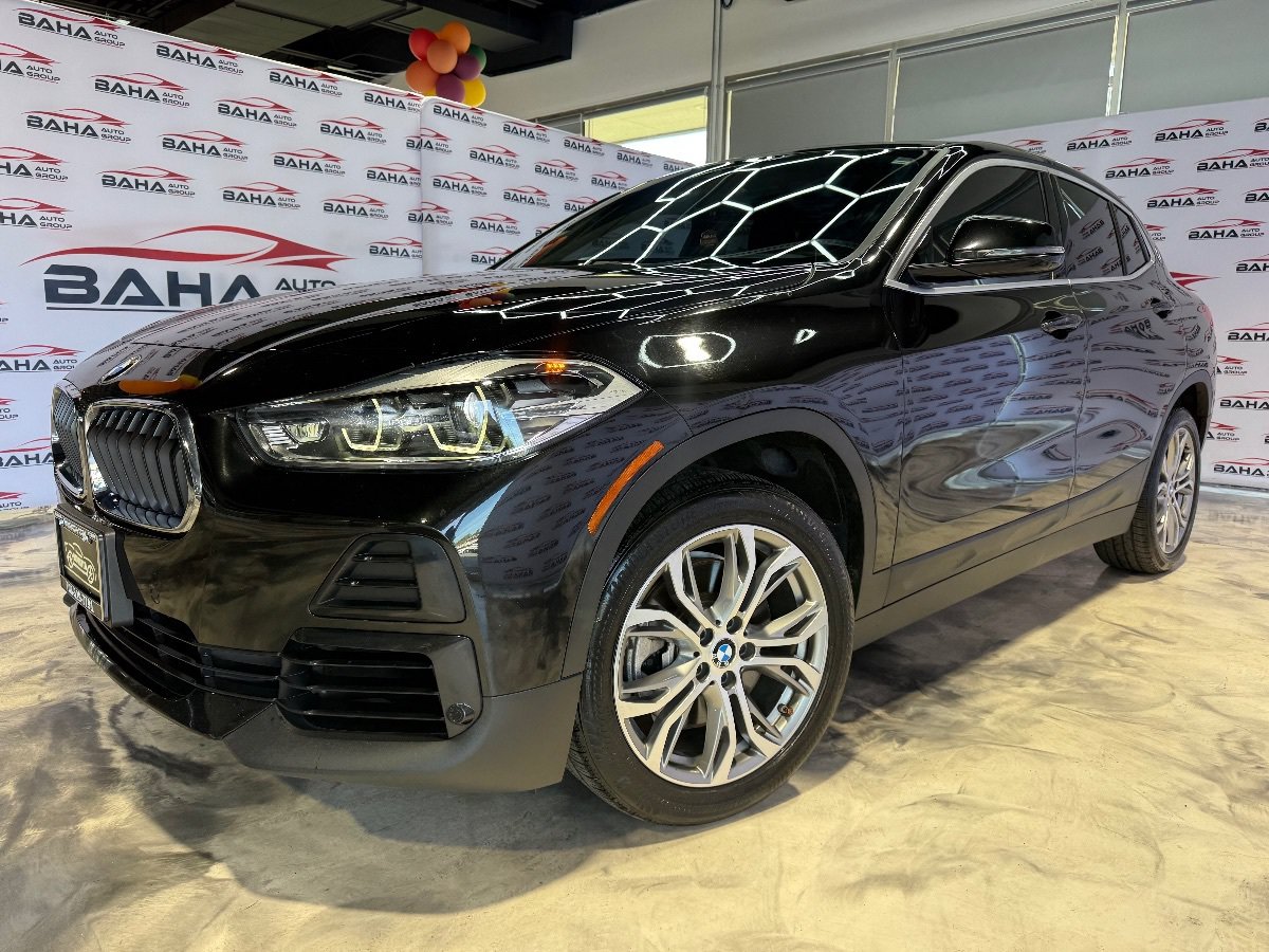 Used 2022 BMW X2 xDrive28i w/ Convenience Package AWD/4WD image 2