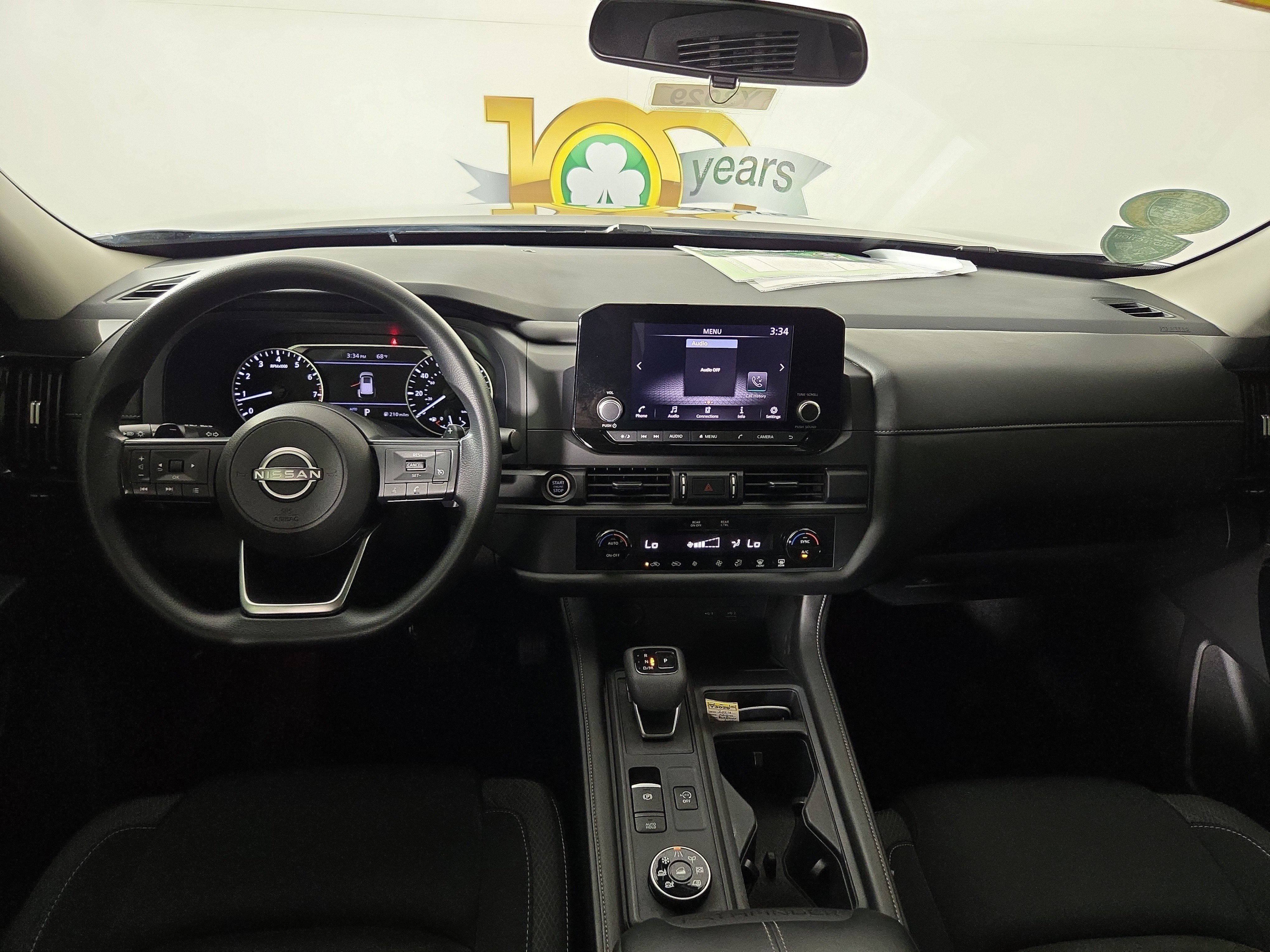 Used 2024 Nissan Pathfinder S image 13