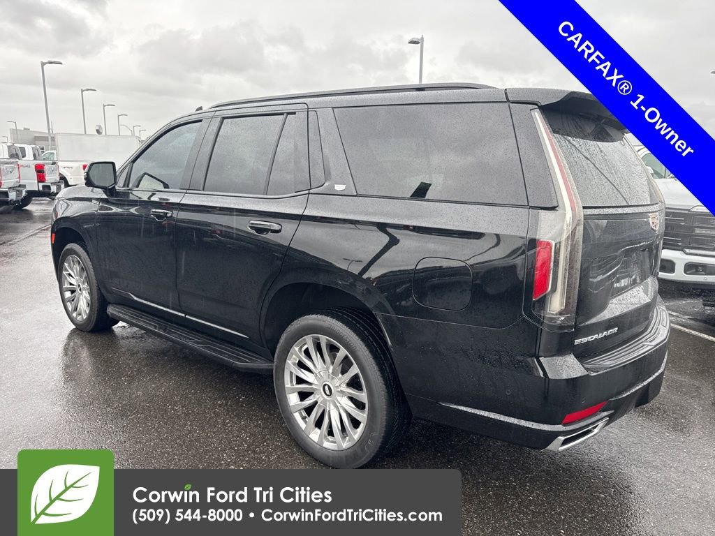 Used 2022 Cadillac Escalade Premium Luxury image 14