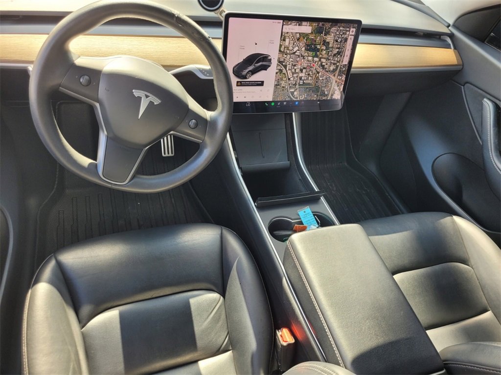 Used 2020 Tesla Model Y Long Range image 9