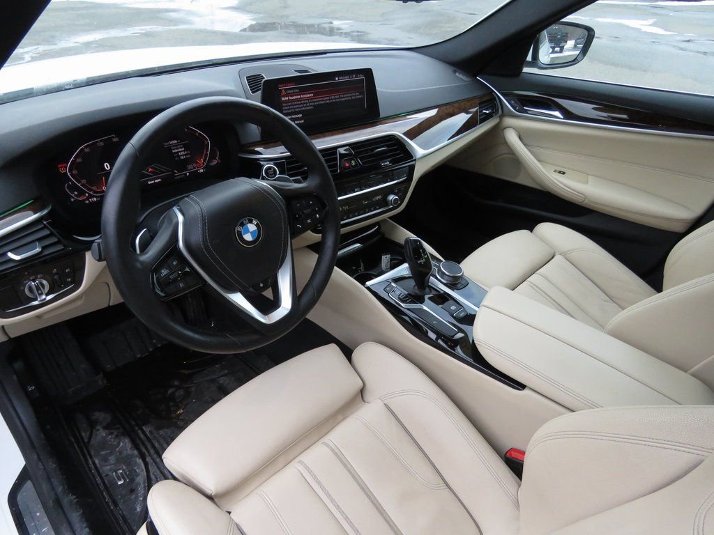 Used 2020 BMW 530i xDrive w/ Convenience Package image 10