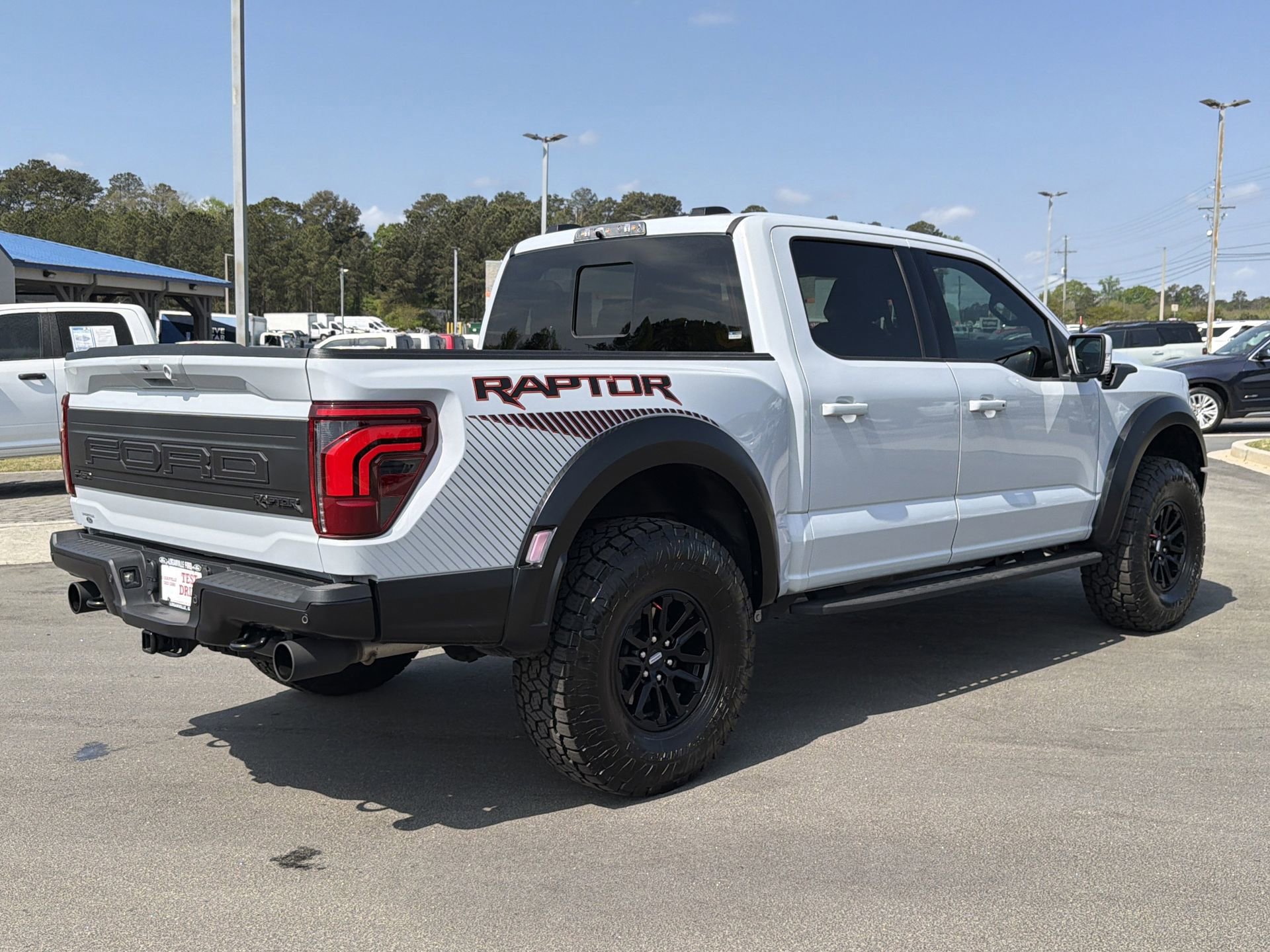 Certified 2025 Ford F150 Raptor image 33