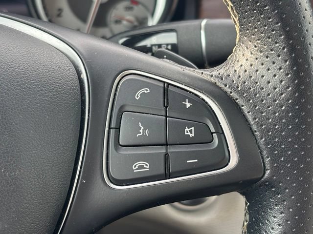 Used 2016 Mercedes-Benz GLA 250 4MATIC image 13