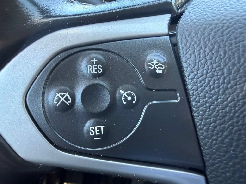 Used 2022 Chevrolet Colorado LT w/ Fleet Safety Package RWD image 5