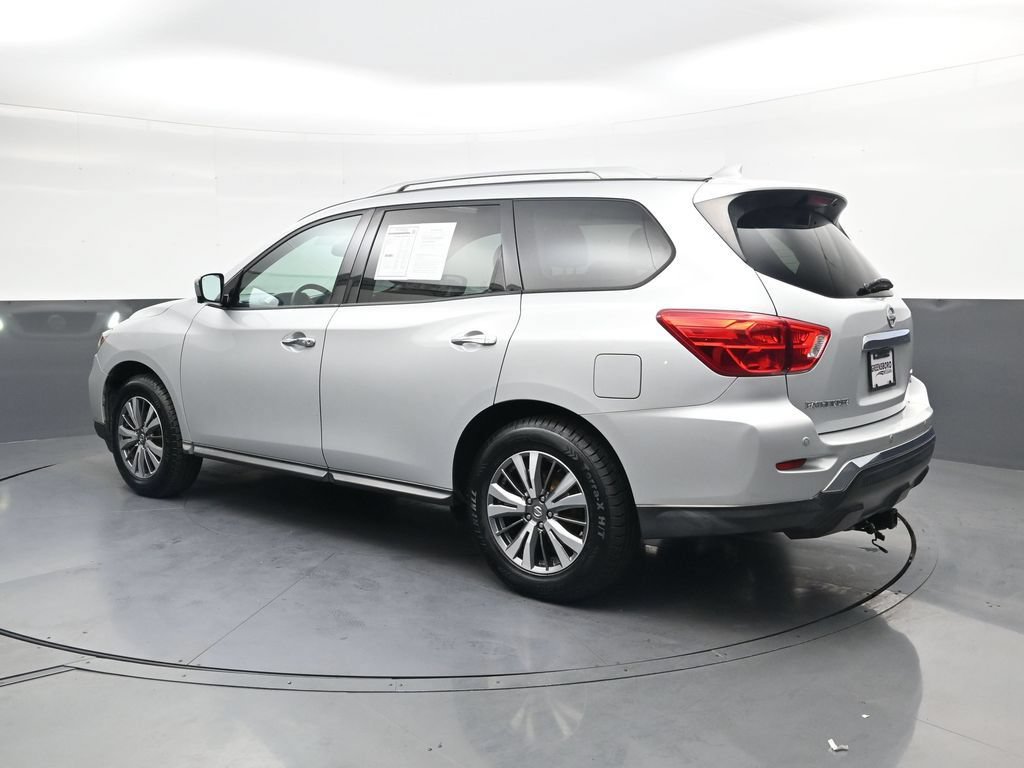 Used 2020 Nissan Pathfinder SL AWD/4WD image 10