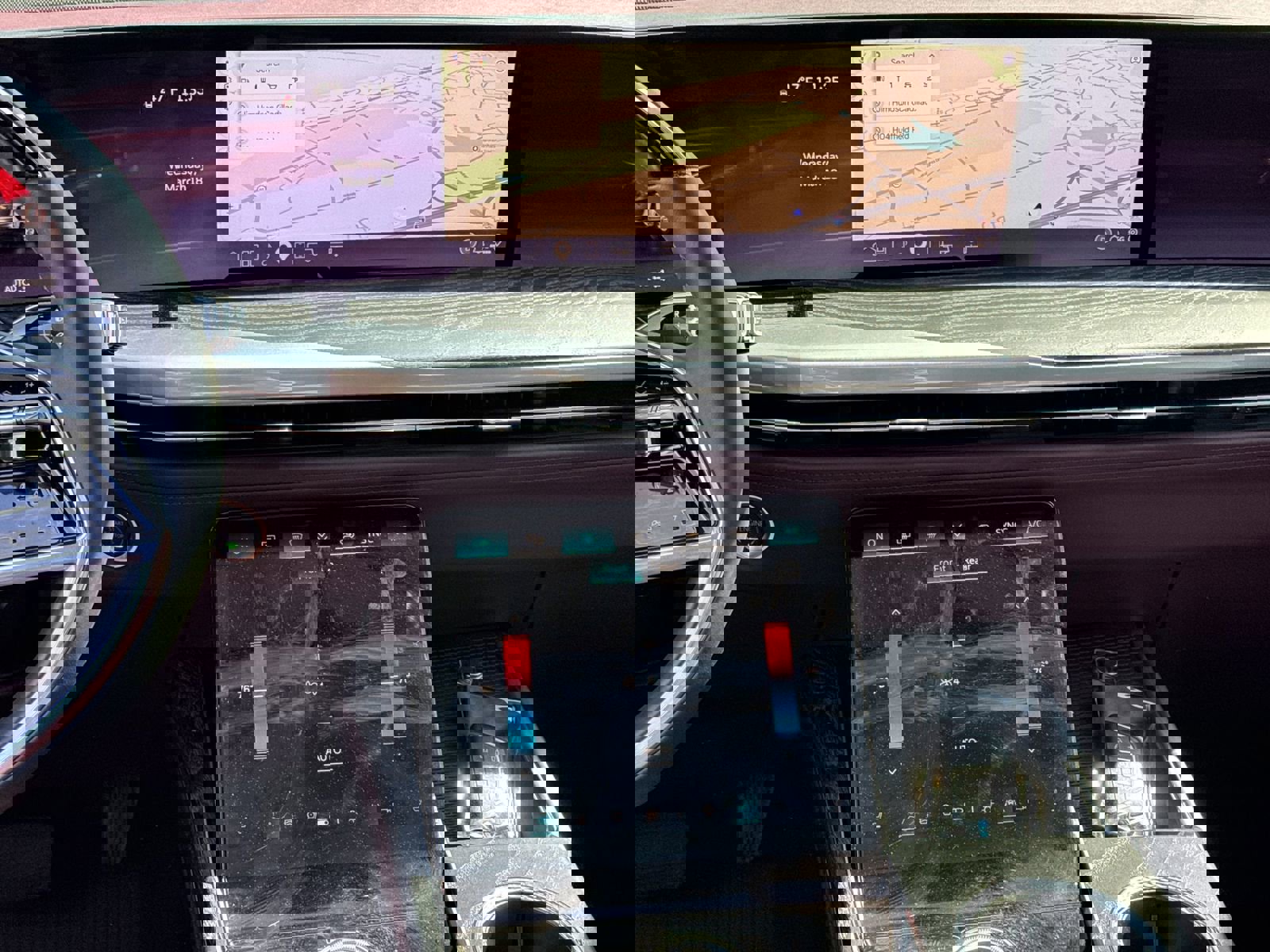 Used 2025 Cadillac Escalade Premium Luxury w/ Touring Package image 31