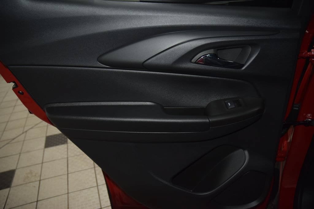 New 2026 Chevrolet TrailBlazer LT w/ Convenience Package FWD image 43