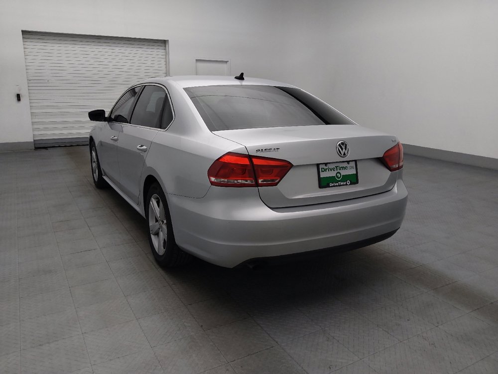 Used 2015 Volkswagen Passat 1.8T Limited Edition FWD image 5