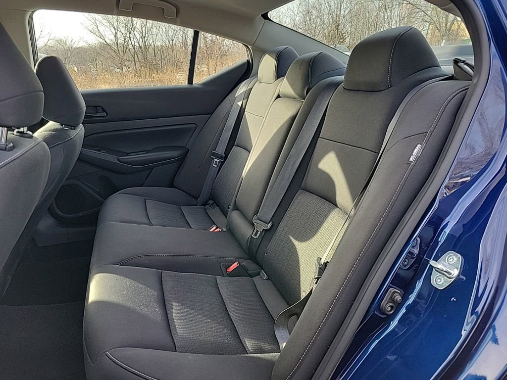 Used 2023 Nissan Altima 2.5 S image 11