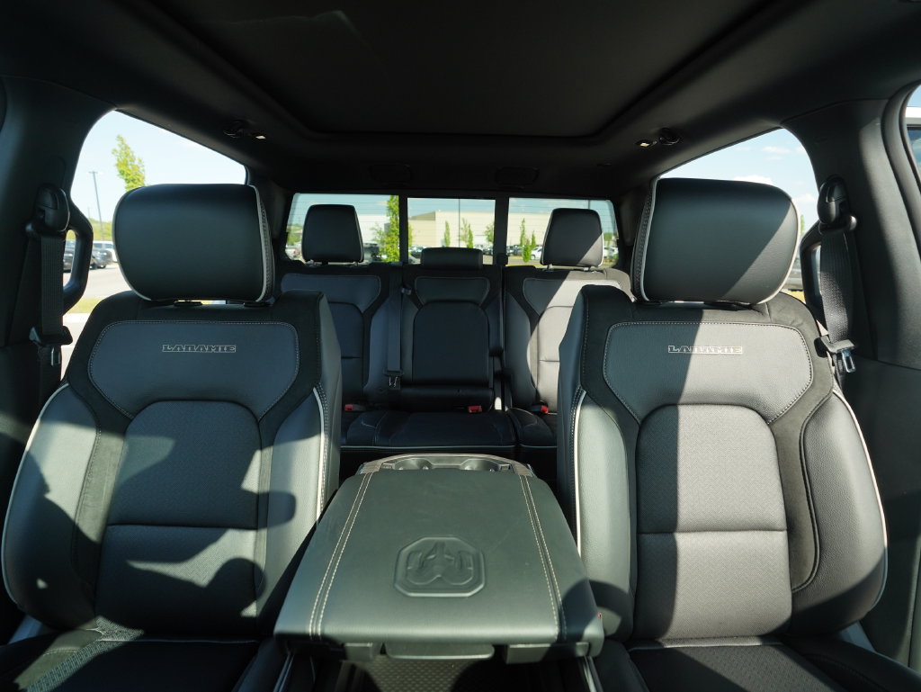 New 2026 RAM 1500 Laramie w/ Night Edition AWD/4WD image 36