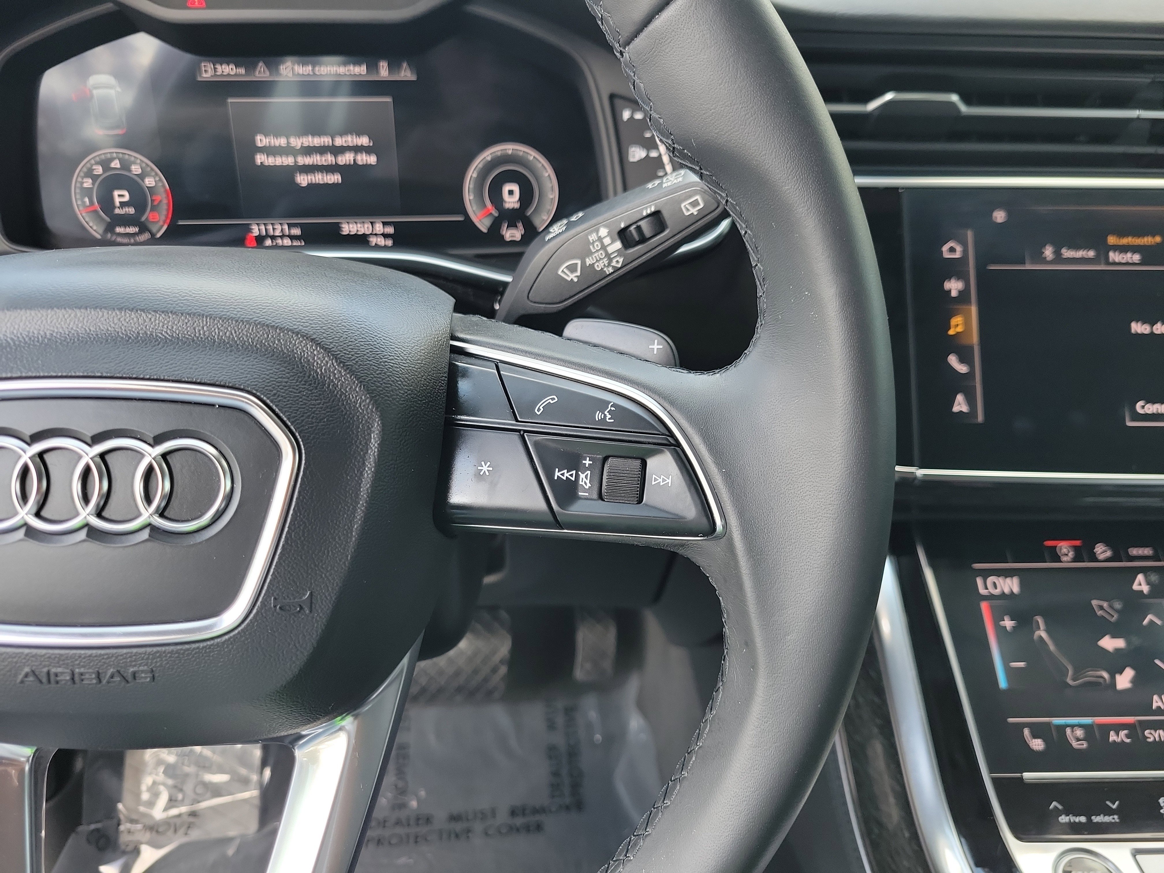 Used 2021 Audi Q8 Prestige image 33