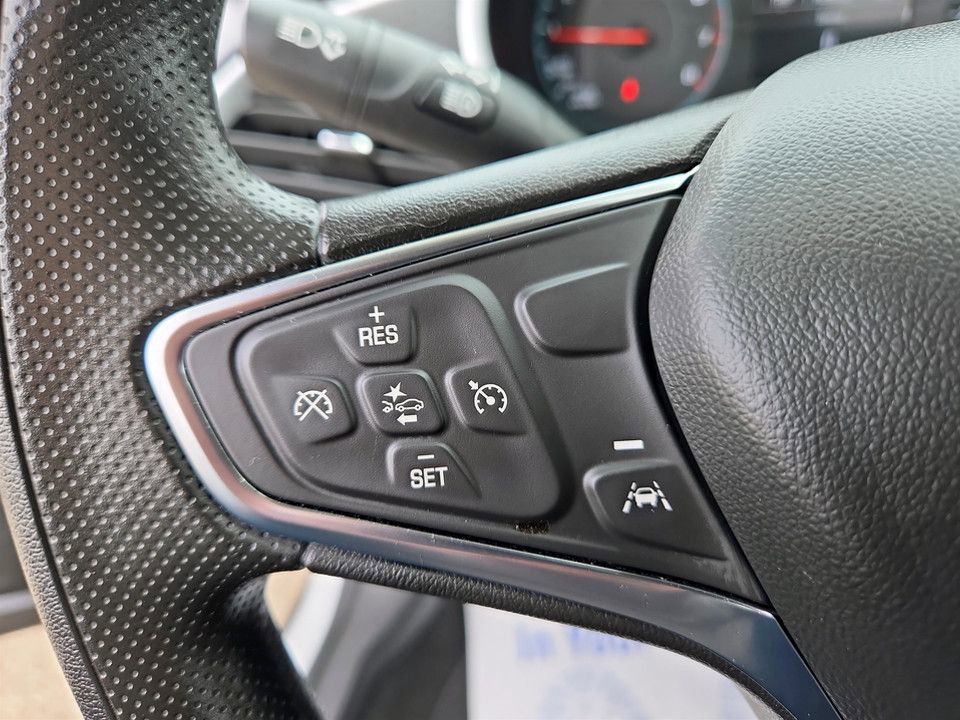 Used 2024 Chevrolet Malibu LT image 18