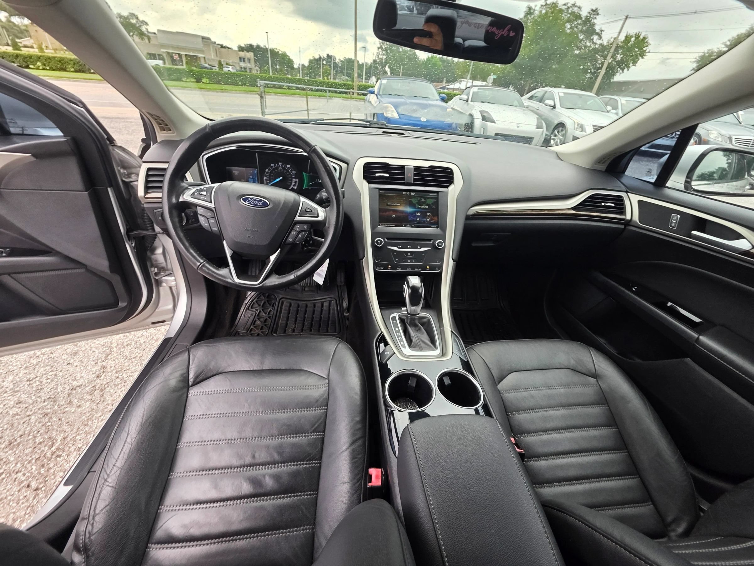 Used 2013 Ford Fusion SE FWD image 15