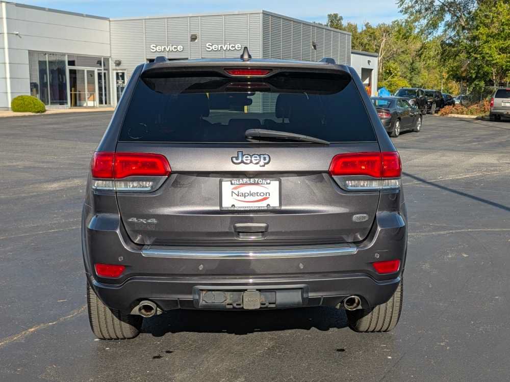 Used 2017 Jeep Grand Cherokee Overland AWD/4WD image 6