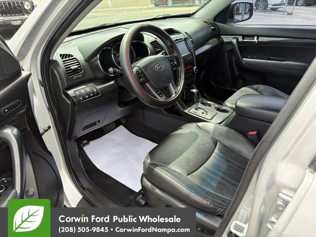 Used 2012 Kia Sorento EX w/ EX V6 Premium Pkg AWD/4WD image 12