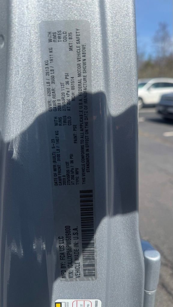 Used 2023 Jeep Wrangler Unlimited Sahara w/ Cold Weather Group image 8