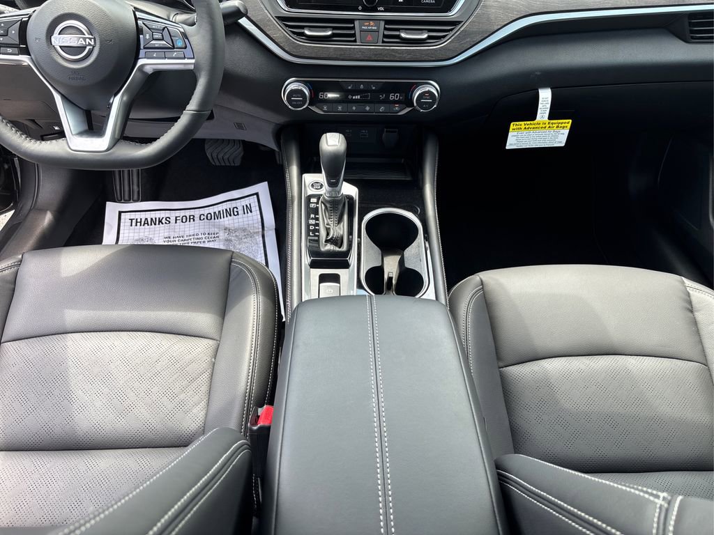 New 2025 Nissan Altima 2.5 SL image 12