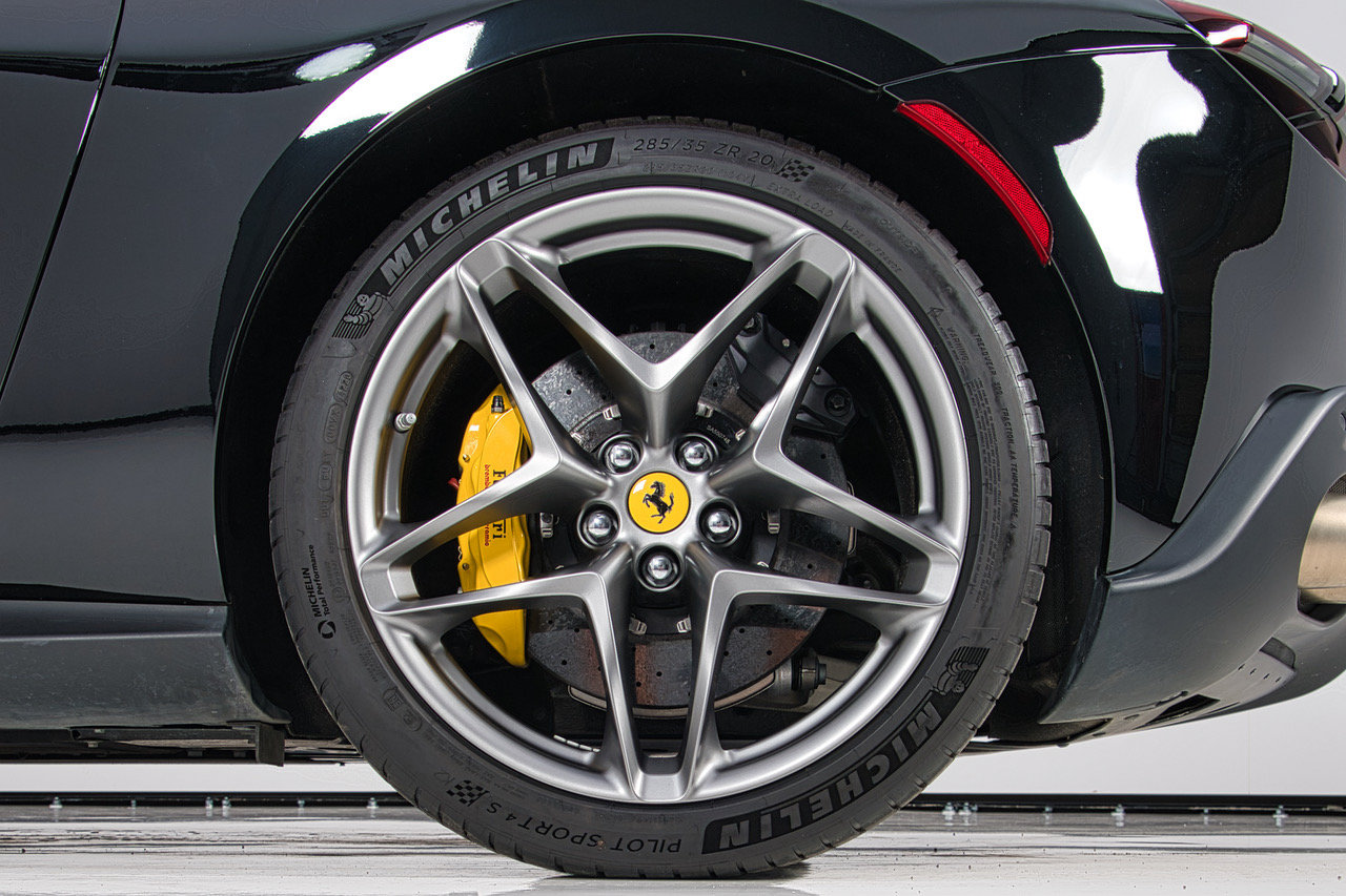 Certified 2021 Ferrari Roma RWD image 18